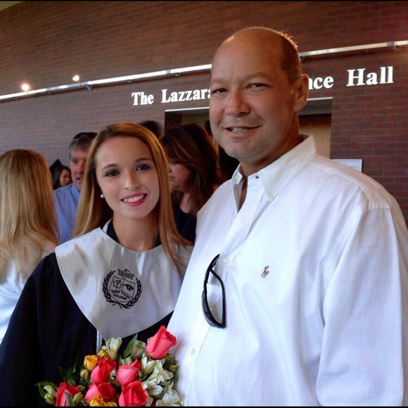 Meet your Posher, Caroline - Picture 2 of 6